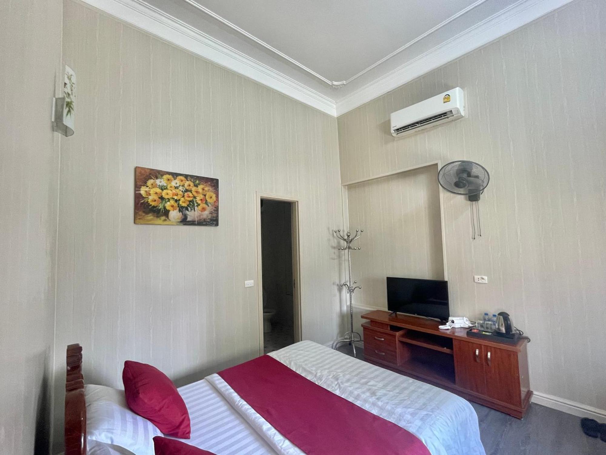 Bach Dai Dung Hotel Hà Tĩnh Exterior foto
